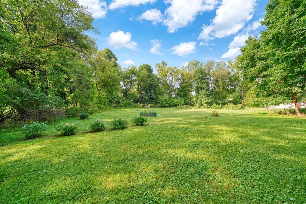 520 W Main Street Manchester Township MI 48158