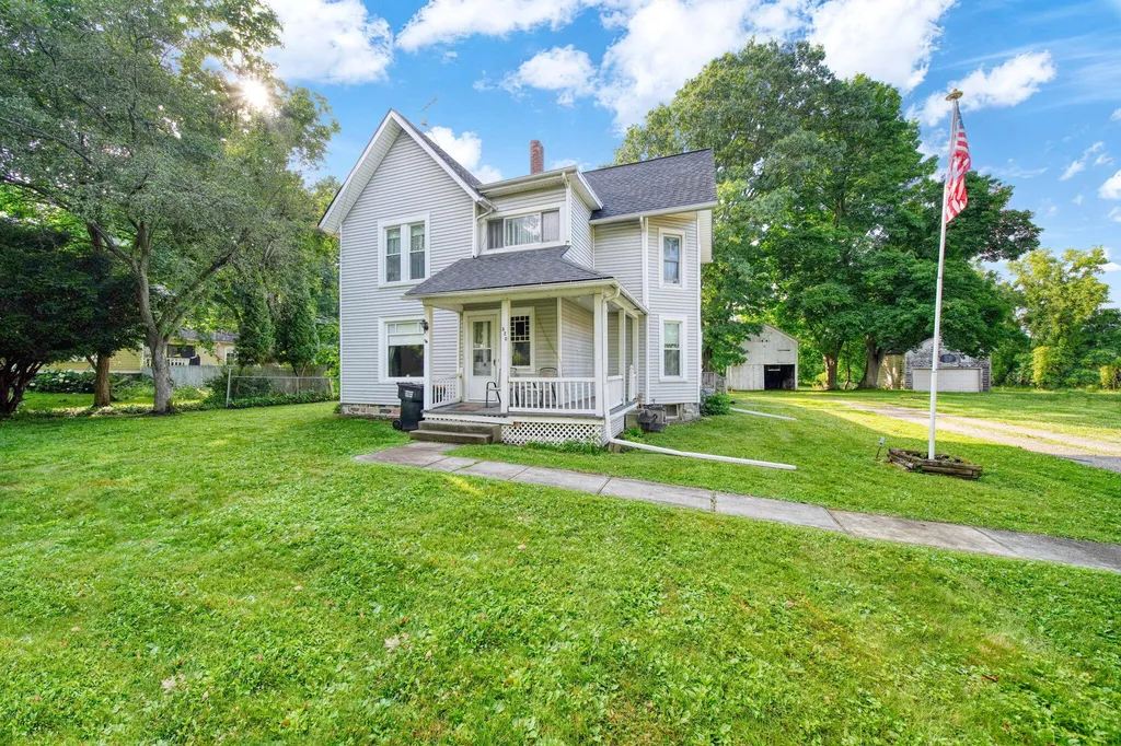 520 W Main Street Manchester Township MI 48158
