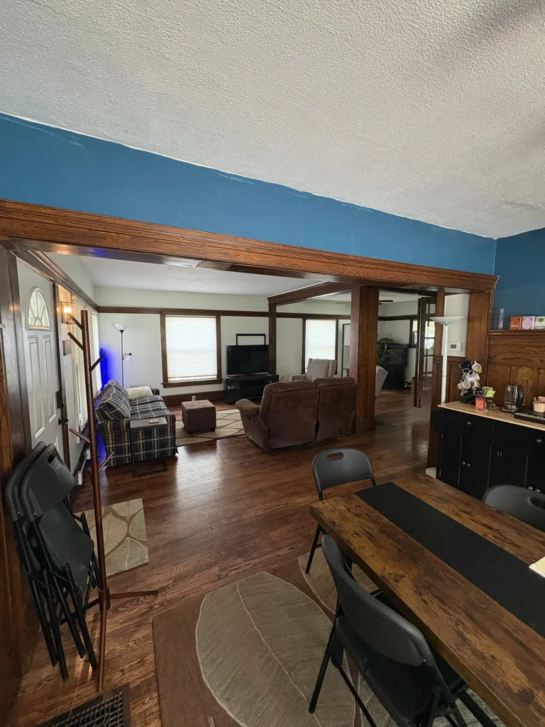 1021 Carl Breeding Way Jackson City MI 49203