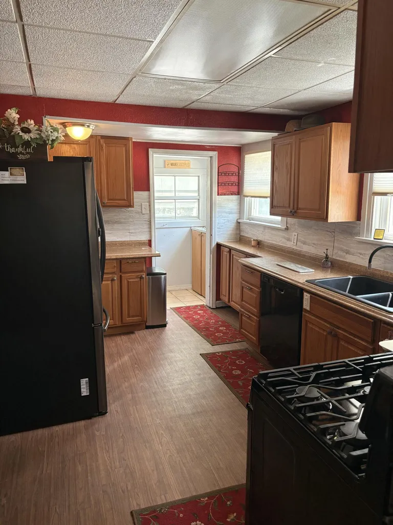 1021 Carl Breeding Way Jackson City MI 49203