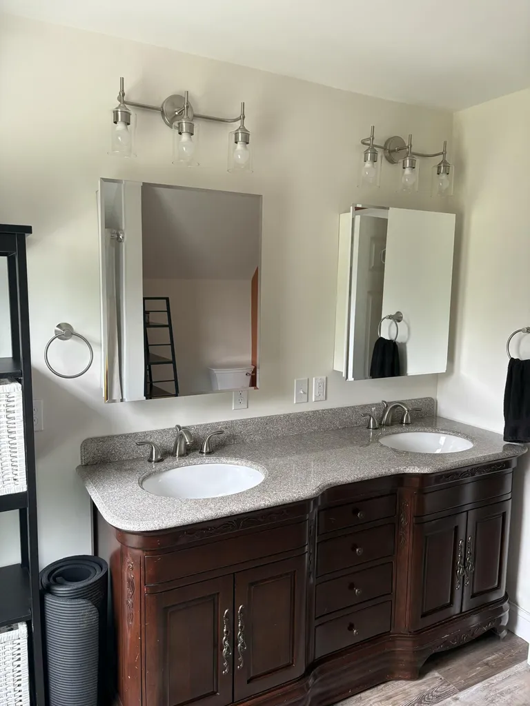 1021 Carl Breeding Way Jackson City MI 49203