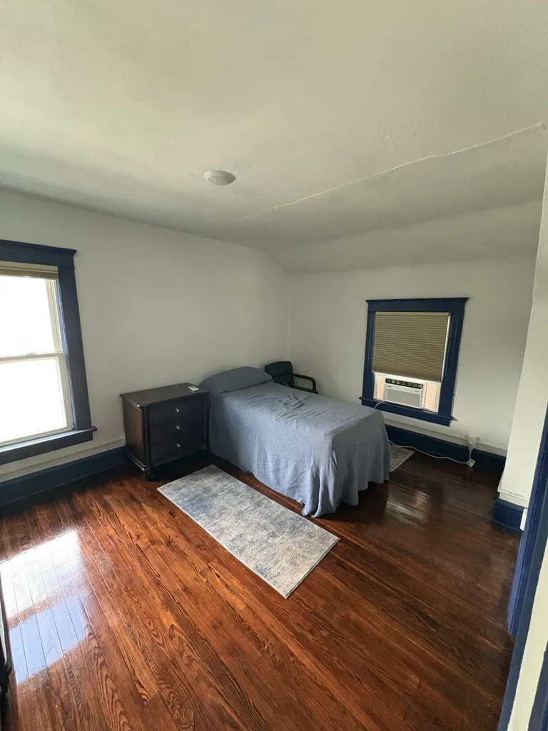 1021 Carl Breeding Way Jackson City MI 49203