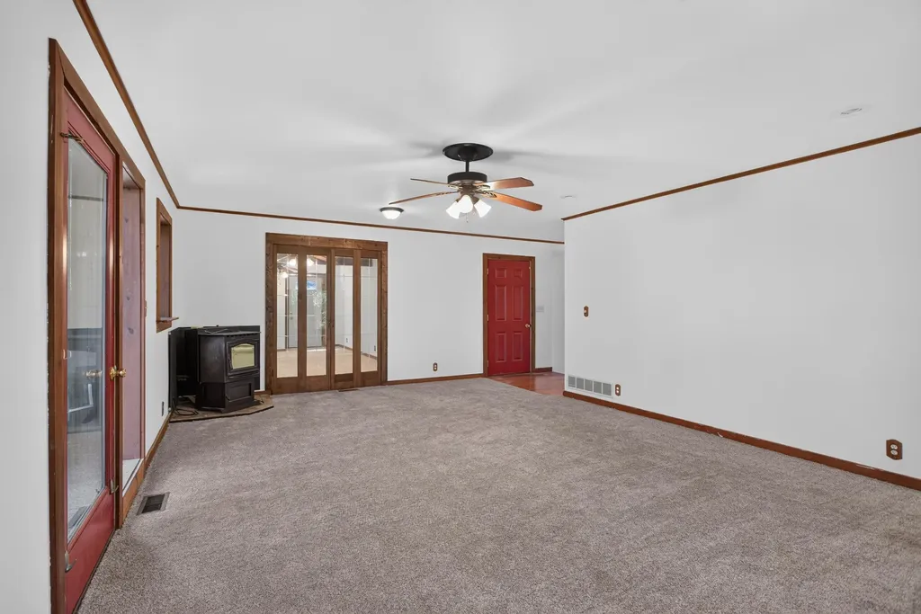 14555 Seymour Road Waterloo Township MI 49240