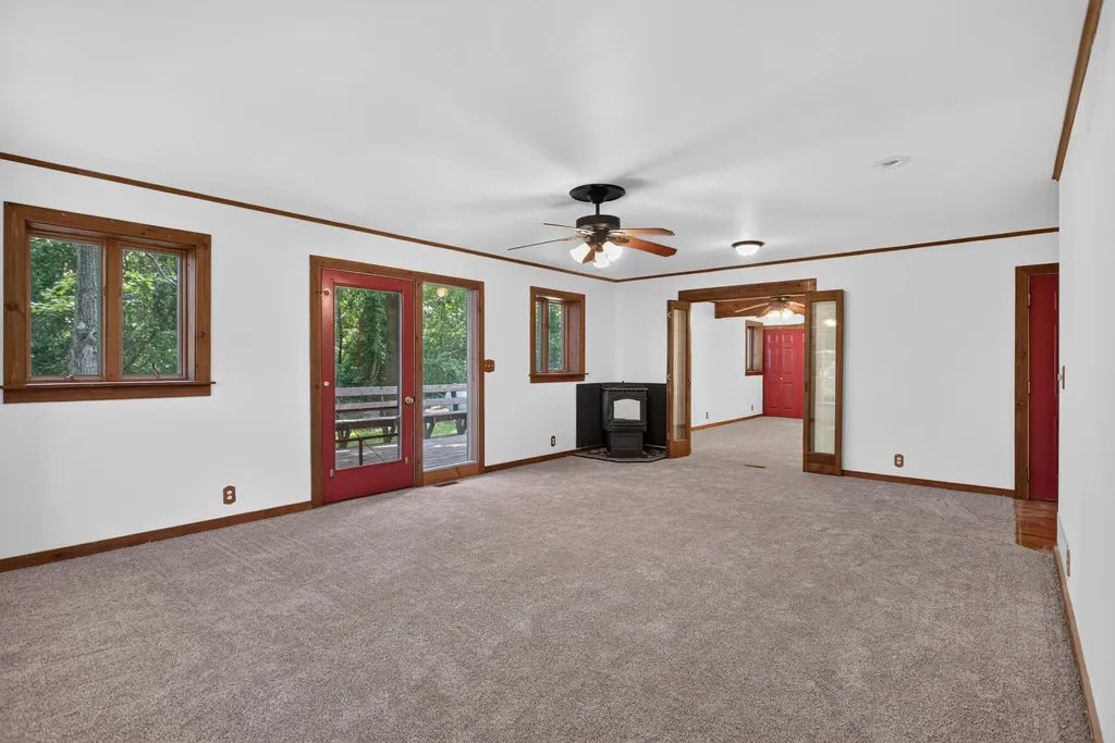 14555 Seymour Road Waterloo Township MI 49240
