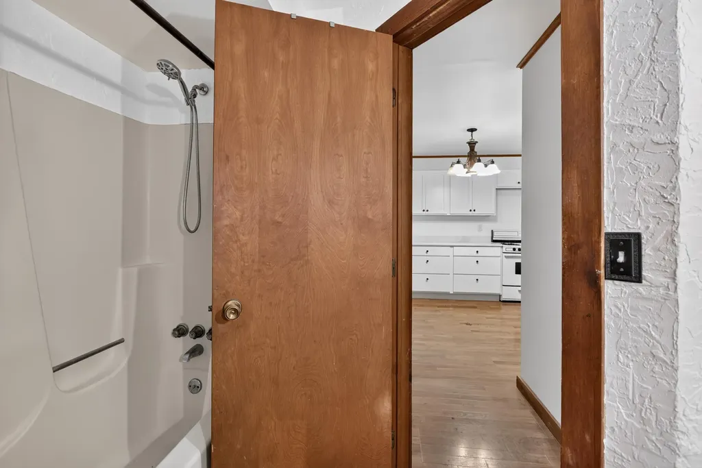 14555 Seymour Road Waterloo Township MI 49240