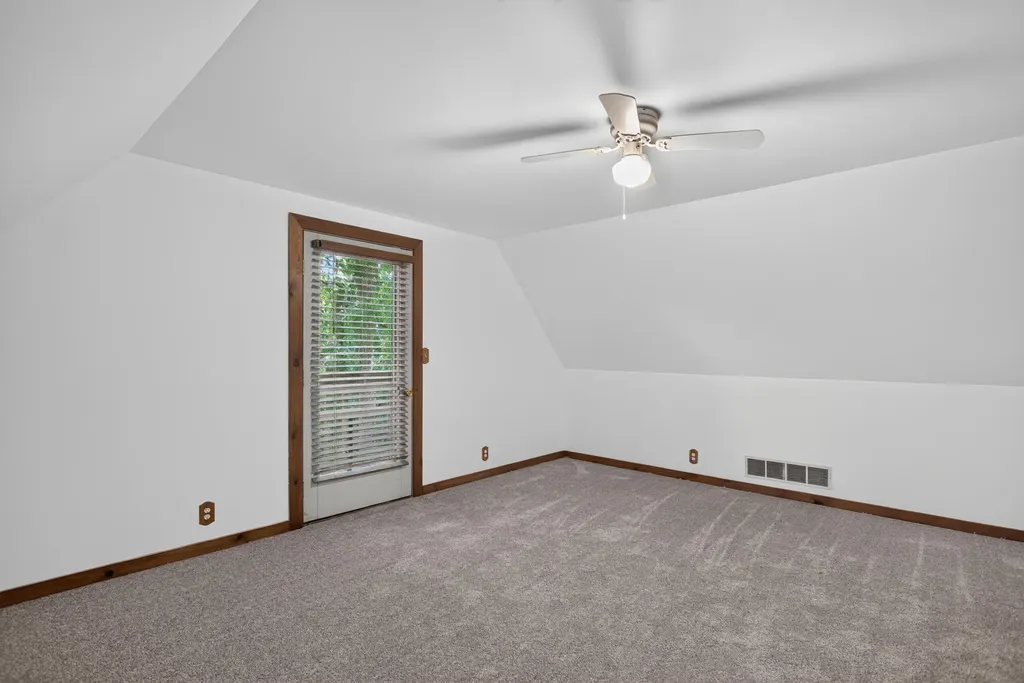14555 Seymour Road Waterloo Township MI 49240