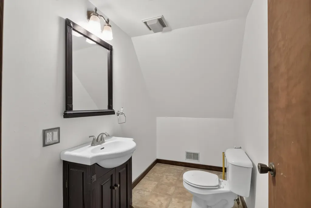 14555 Seymour Road Waterloo Township MI 49240