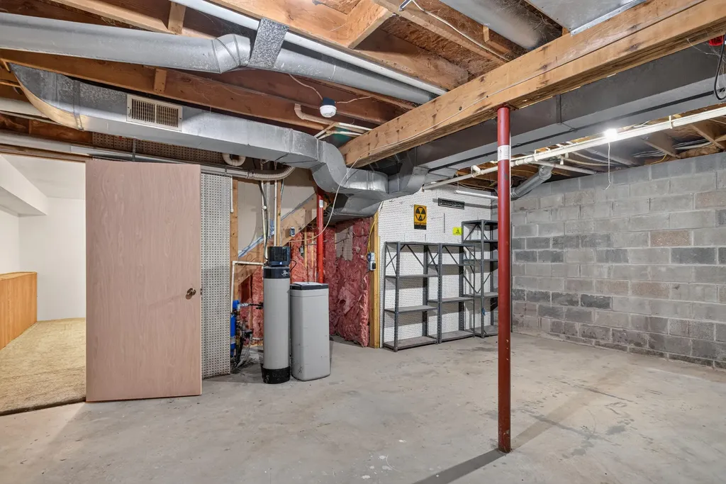 14555 Seymour Road Waterloo Township MI 49240