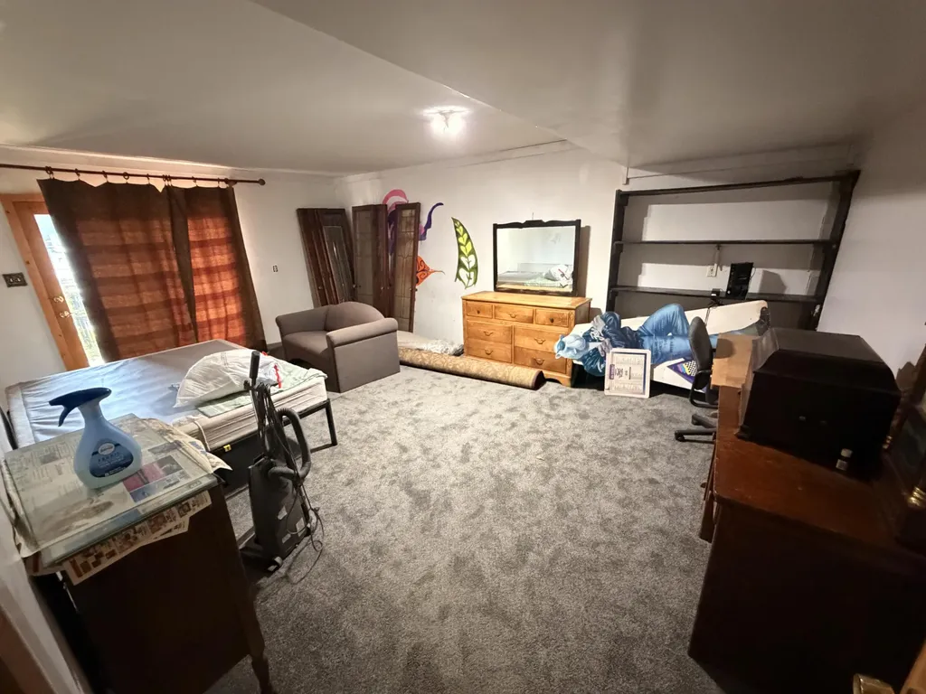 423 S Lakeside Drive Leoni Township MI 49254