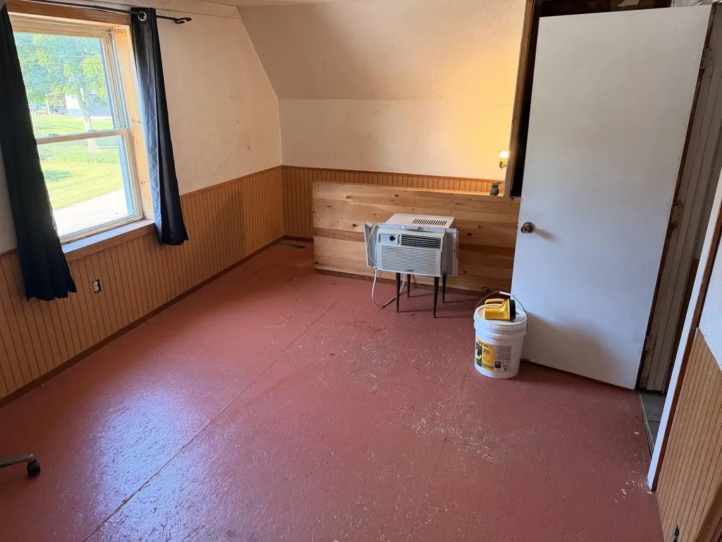 423 S Lakeside Drive Leoni Township MI 49254
