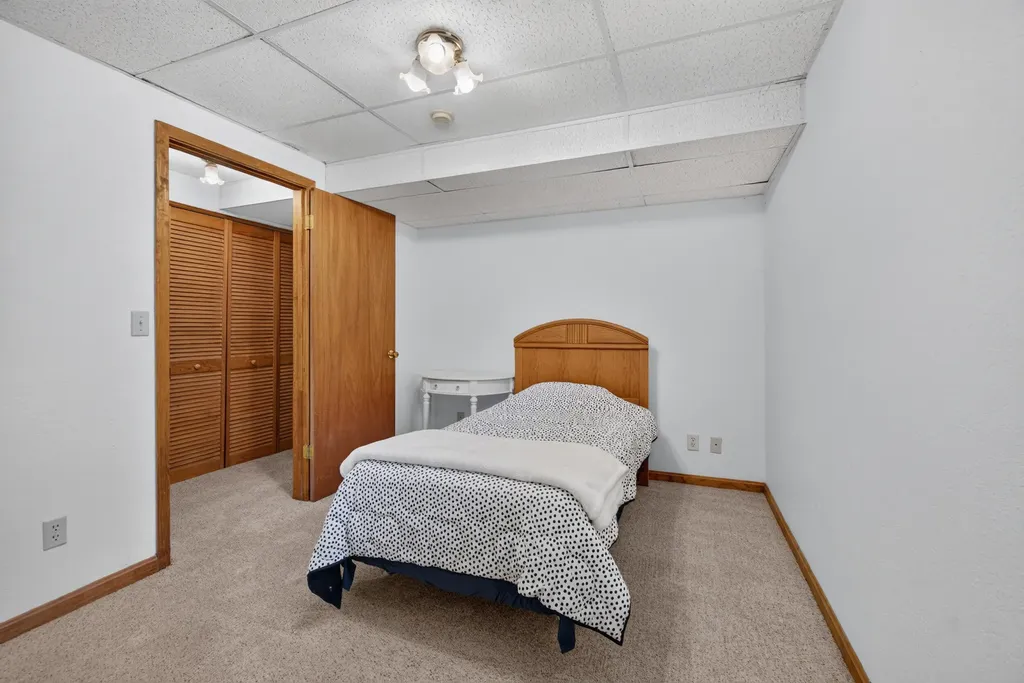 10224 Mizzen Lane Henrietta Township MI 49272