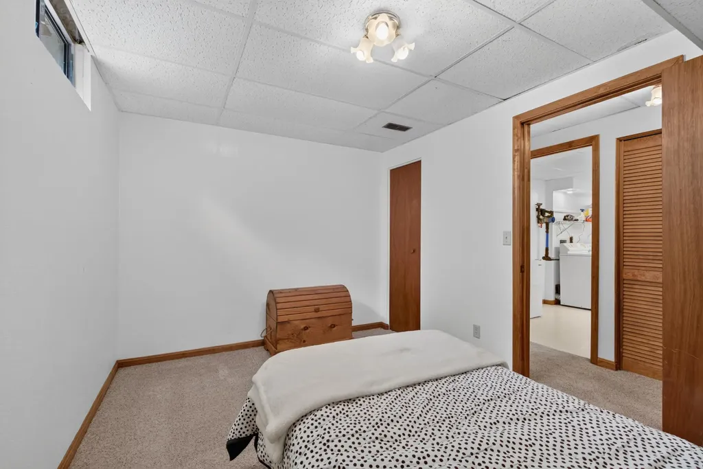 10224 Mizzen Lane Henrietta Township MI 49272