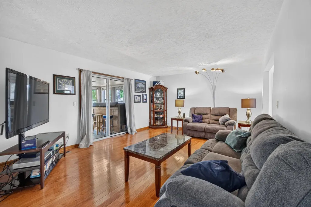 10224 Mizzen Lane Henrietta Township MI 49272