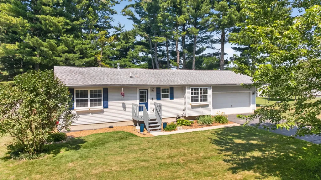 10224 Mizzen Lane Henrietta Township MI 49272