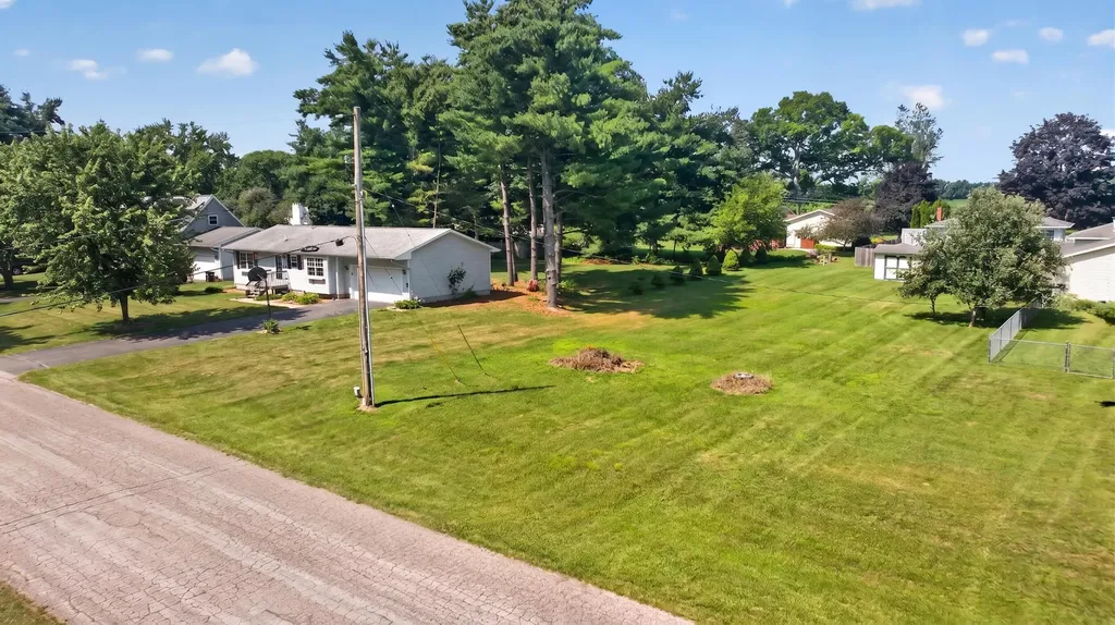 10224 Mizzen Lane Henrietta Township MI 49272