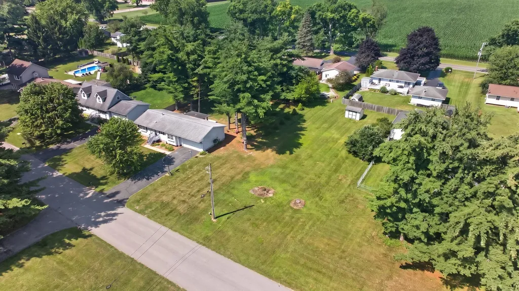 10224 Mizzen Lane Henrietta Township MI 49272