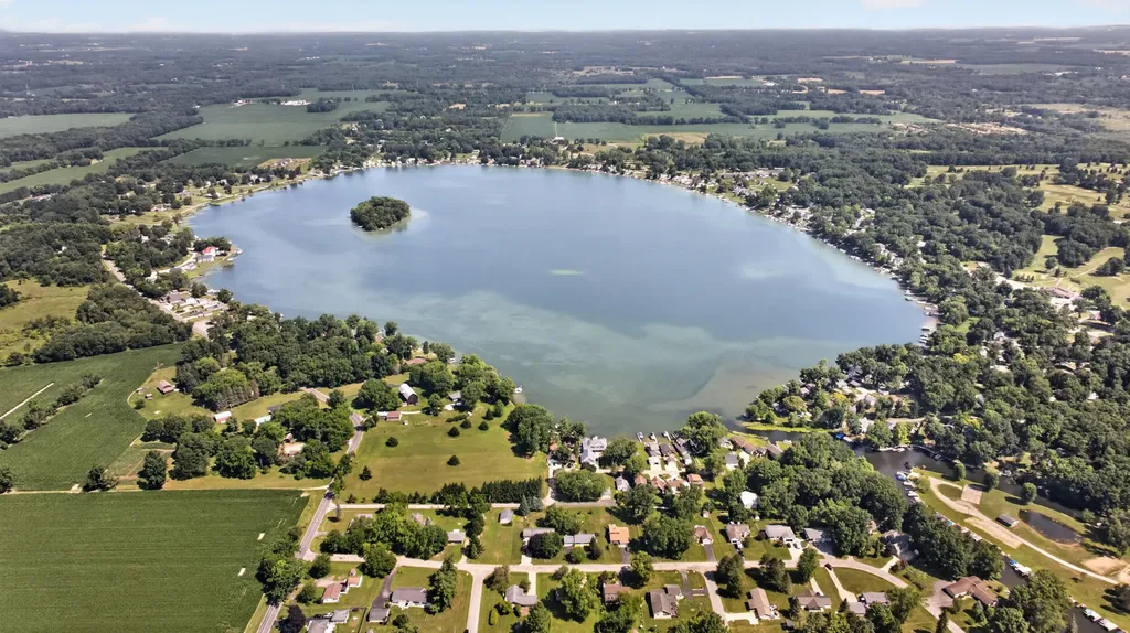 10224 Mizzen Lane Henrietta Township MI 49272