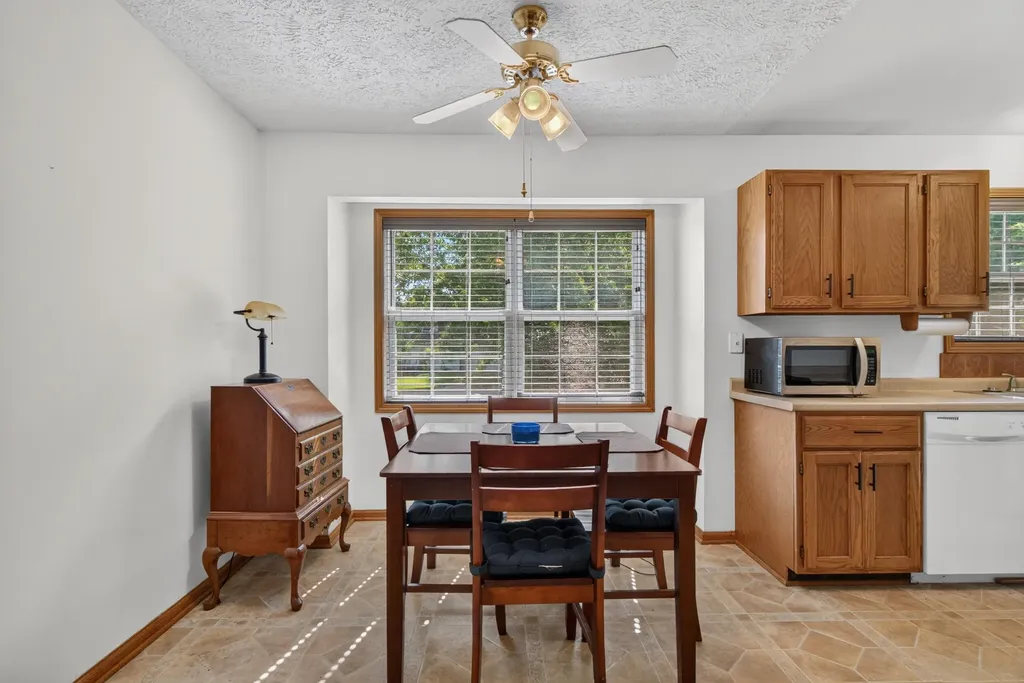 10224 Mizzen Lane Henrietta Township MI 49272