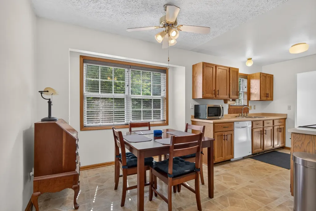 10224 Mizzen Lane Henrietta Township MI 49272