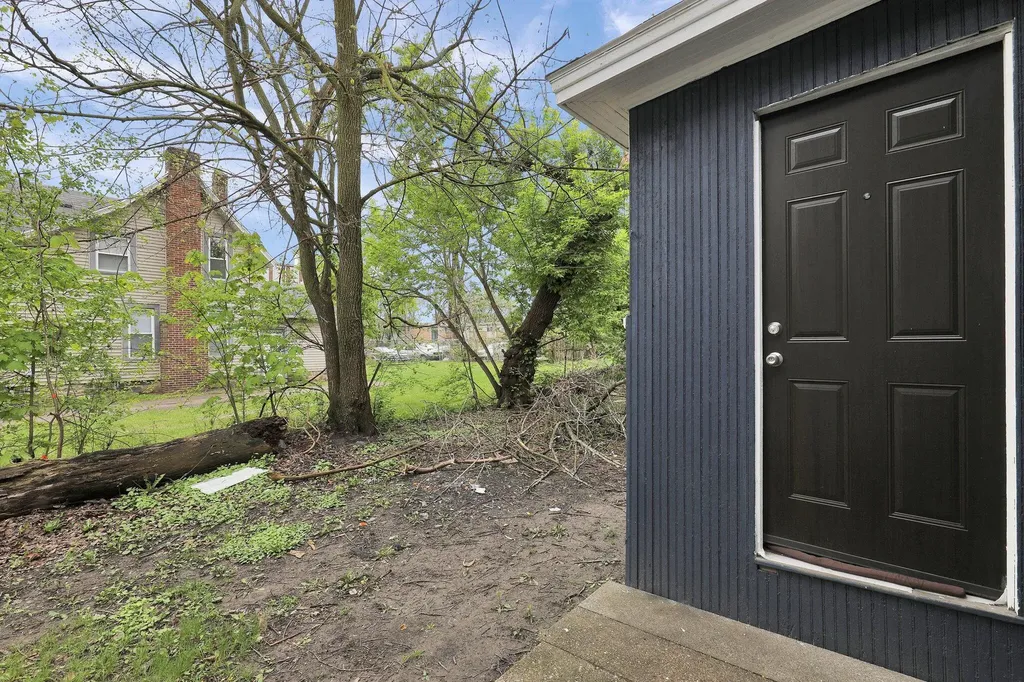 505 W Lenawee Street Lansing City MI 48933