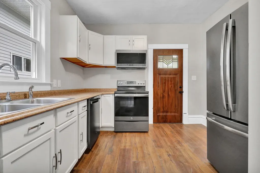 505 W Lenawee Street Lansing City MI 48933