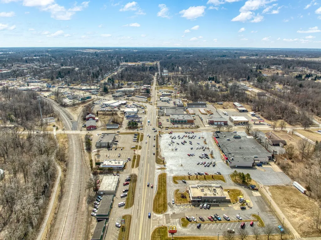 210 W Carleton Road Hillsdale City MI 49242