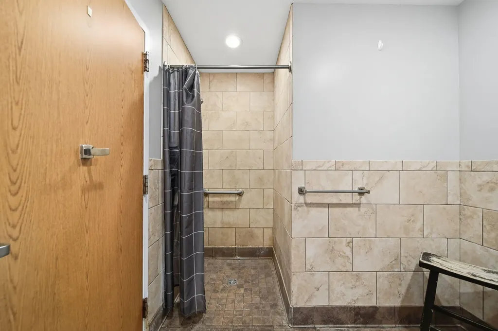 210 W Carleton Road Hillsdale City MI 49242
