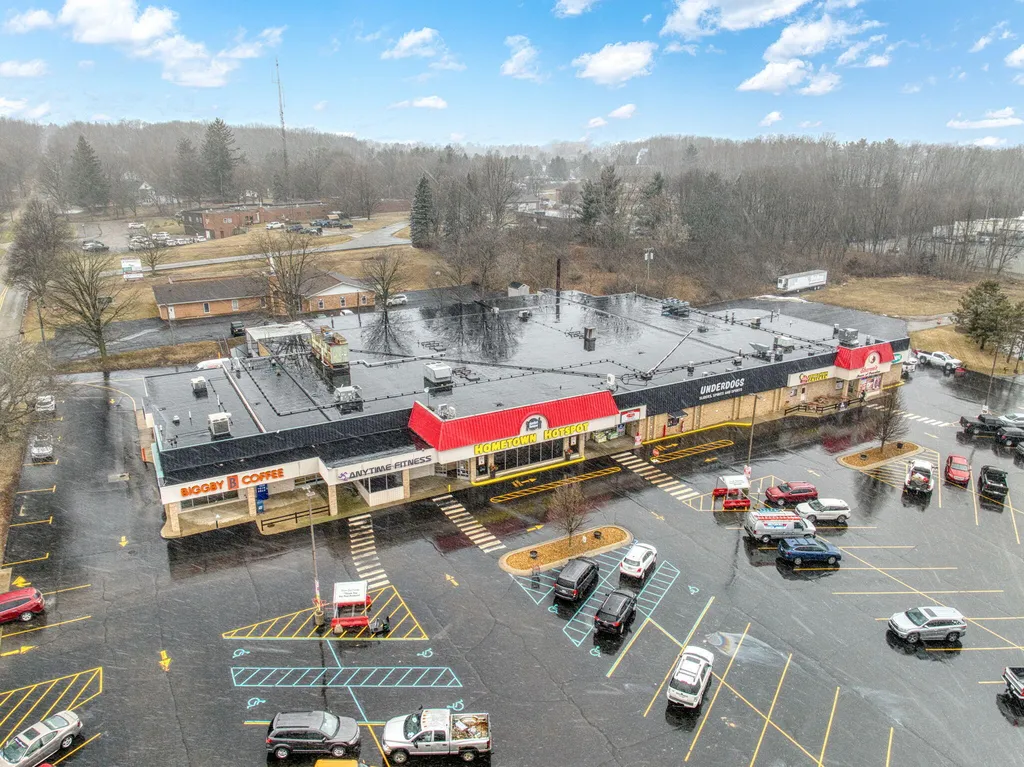 210 W Carleton Road Hillsdale City MI 49242