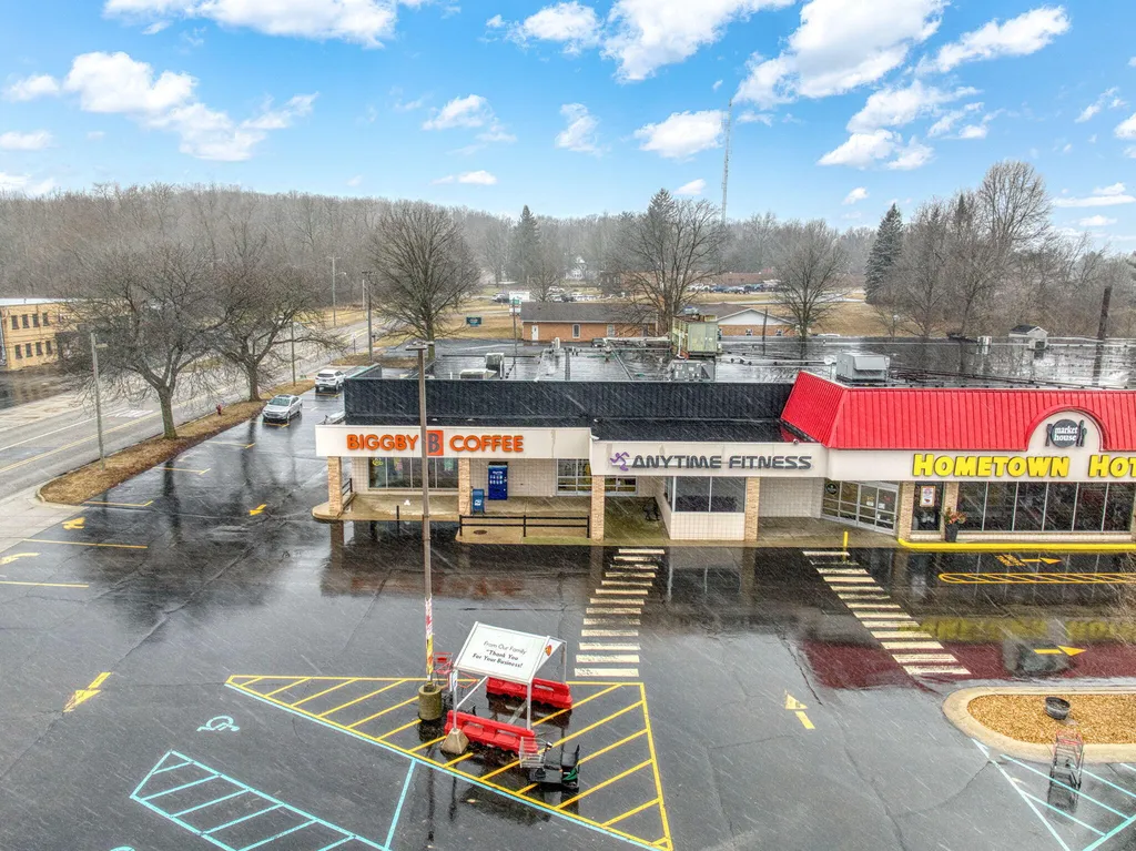 210 W Carleton Road Hillsdale City MI 49242