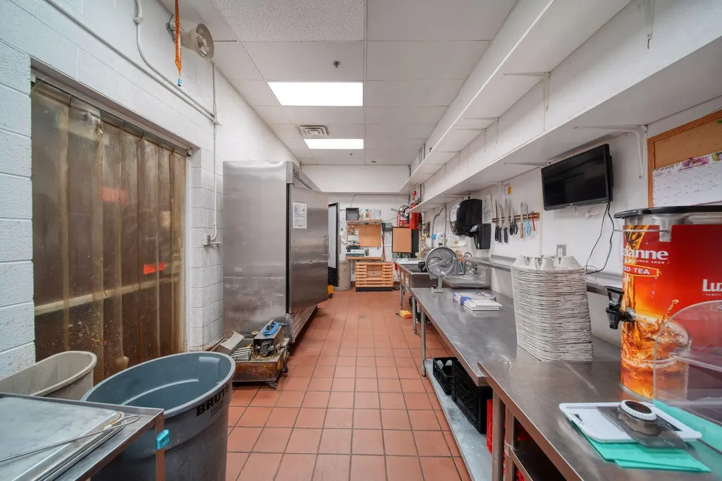 210 W Carleton Road Hillsdale City MI 49242