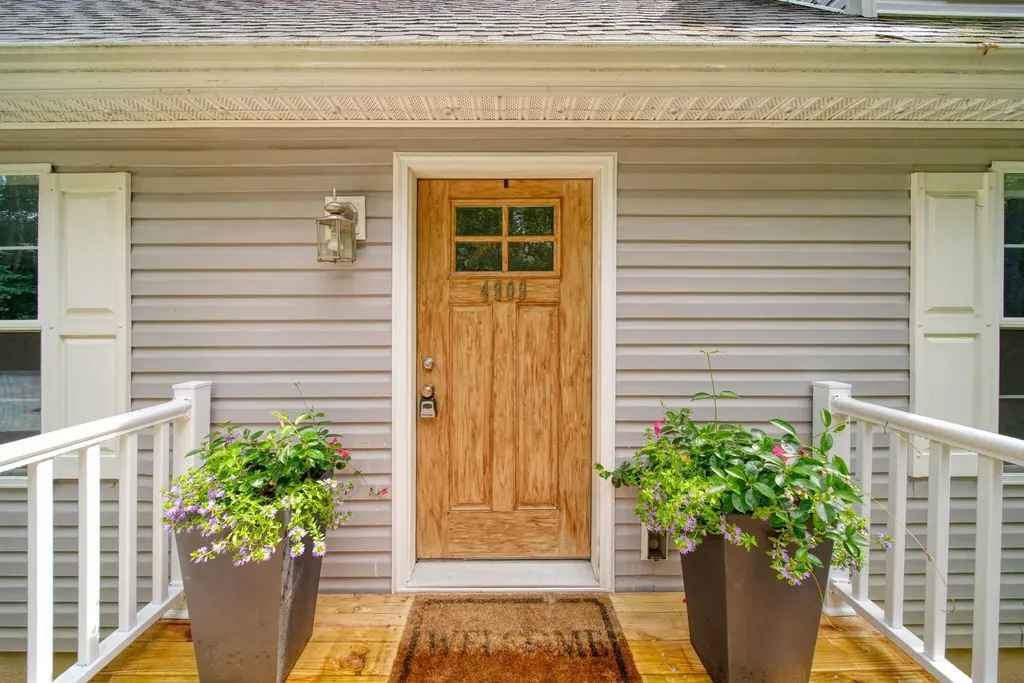 4909 Slayton Road Spring Arbor Township MI 49201