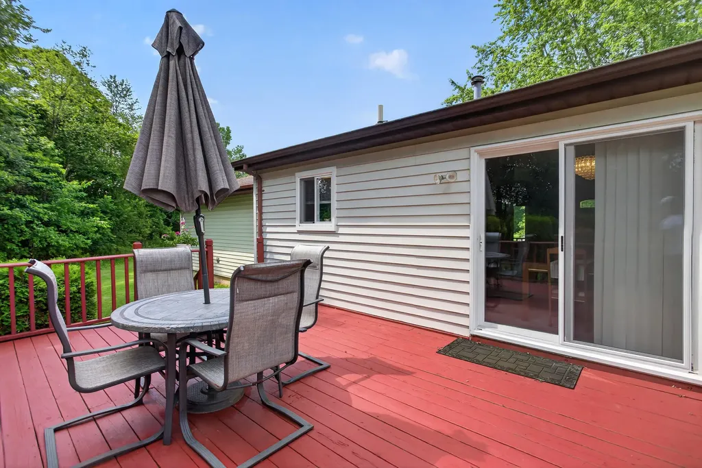 3651 Dexter Trail Stockbridge Township MI 49285