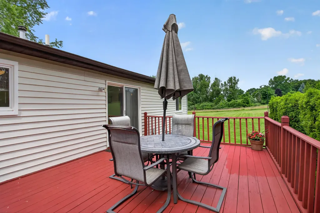 3651 Dexter Trail Stockbridge Township MI 49285