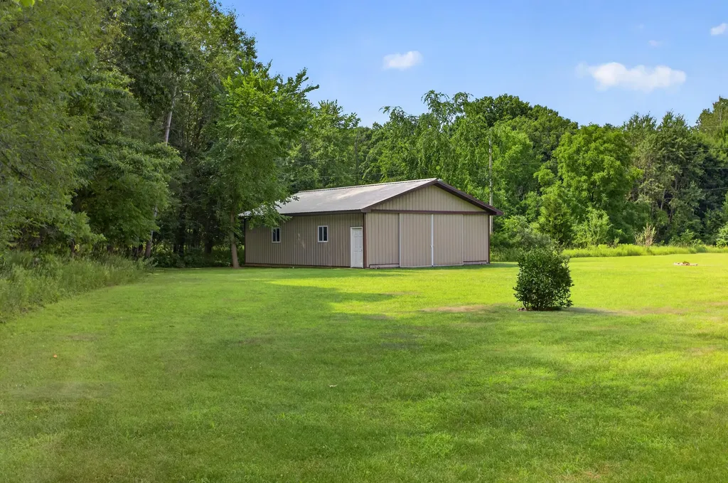 3651 Dexter Trail Stockbridge Township MI 49285