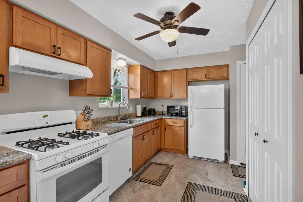 3651 Dexter Trail Stockbridge Township MI 49285