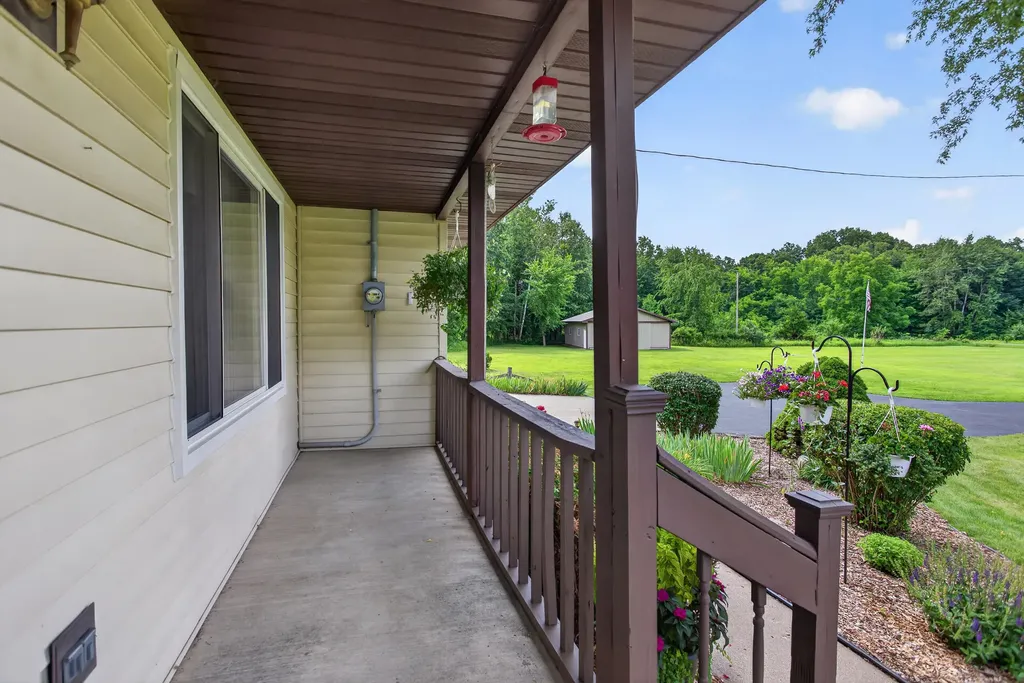 3651 Dexter Trail Stockbridge Township MI 49285