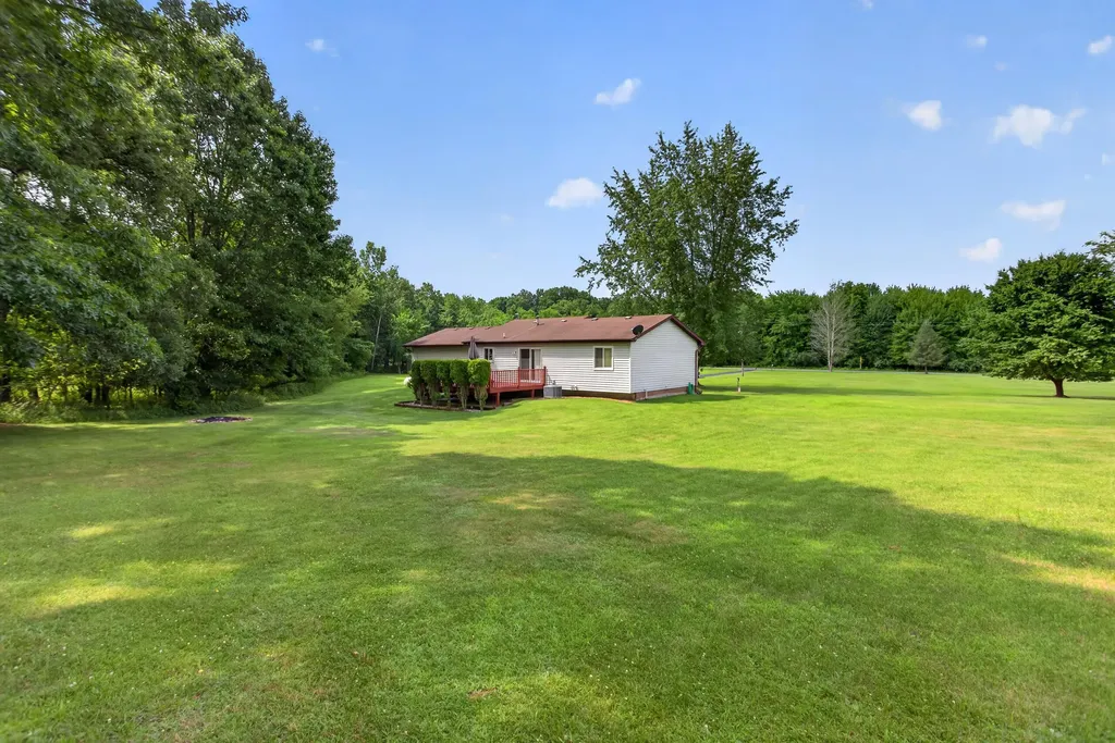 3651 Dexter Trail Stockbridge Township MI 49285