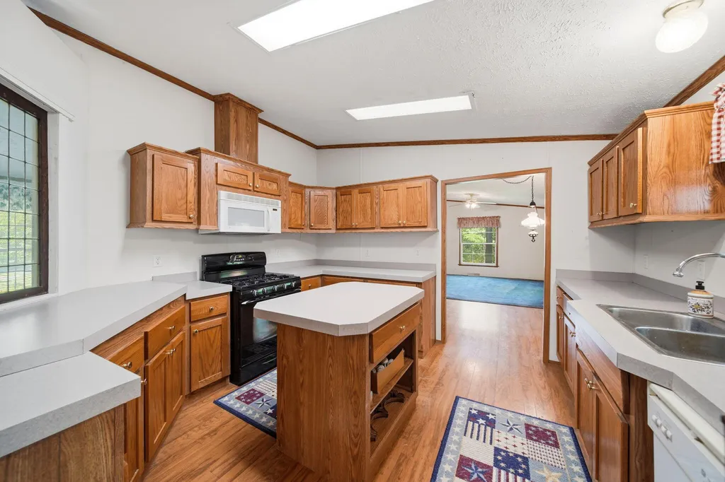 4490 Dey Highway Hudson Township MI 49247