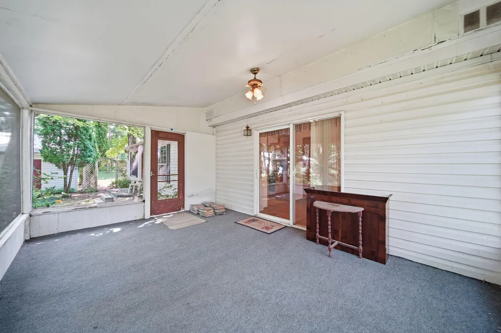 4490 Dey Highway Hudson Township MI 49247