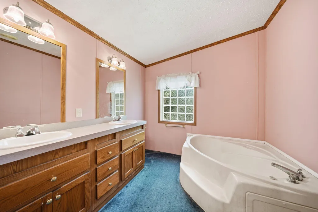 4490 Dey Highway Hudson Township MI 49247