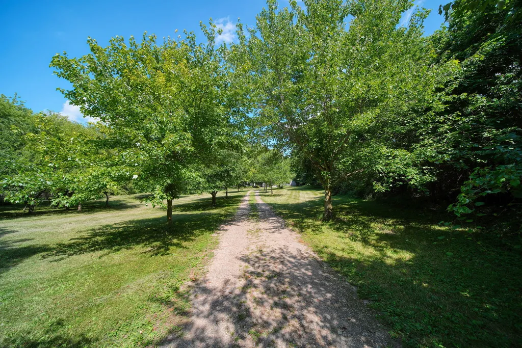 4490 Dey Highway Hudson Township MI 49247