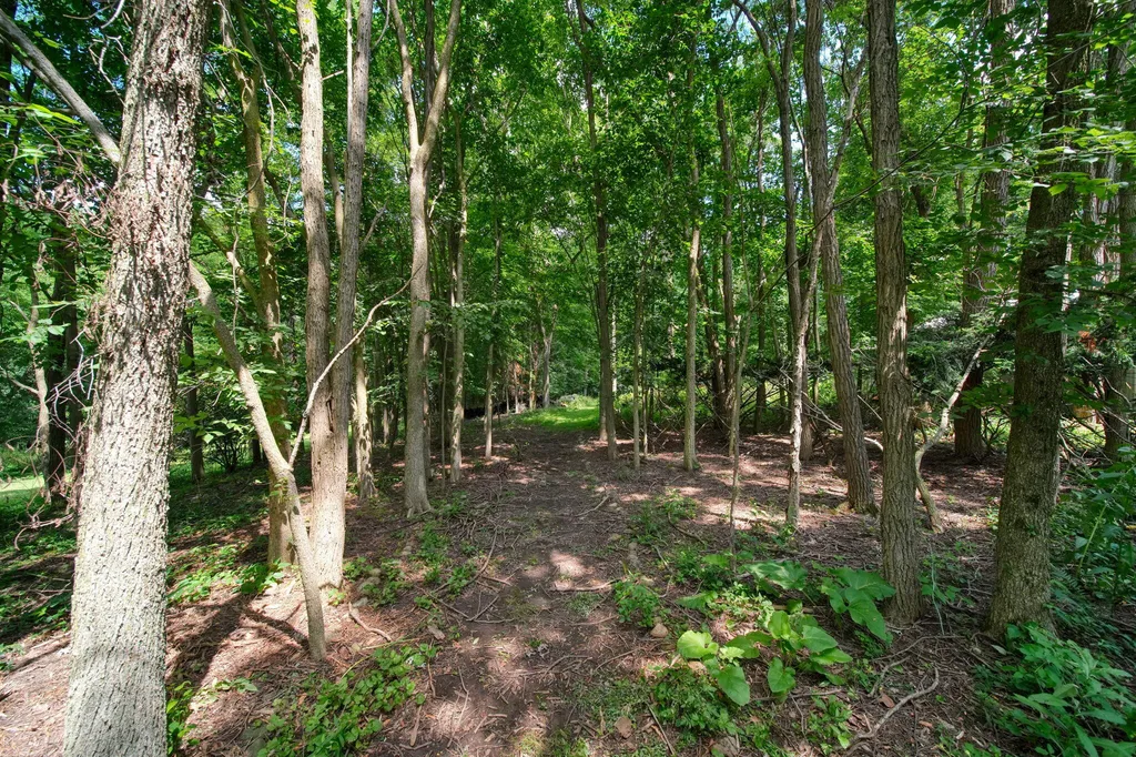 4490 Dey Highway Hudson Township MI 49247