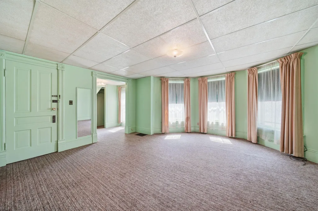 615 2nd Street Jackson City MI 49203