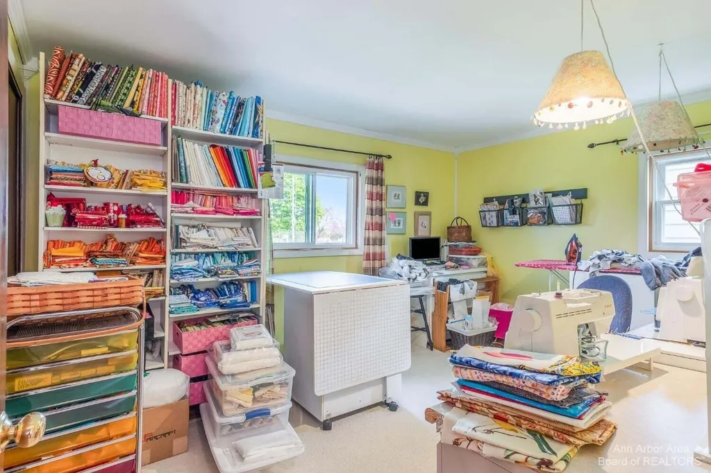 1827 Wamplers Heights Drive Norvell Township MI 49230