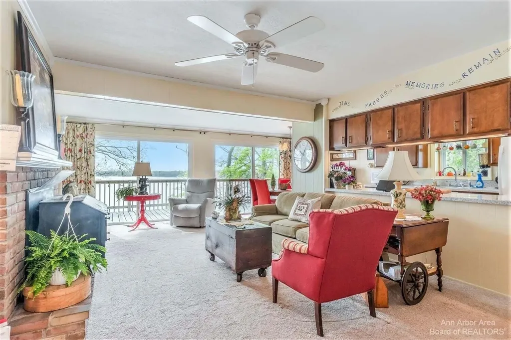 1827 Wamplers Heights Drive Norvell Township MI 49230