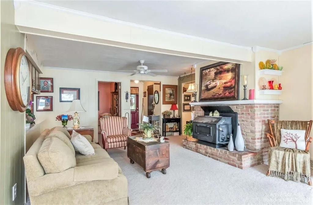 1827 Wamplers Heights Drive Norvell Township MI 49230