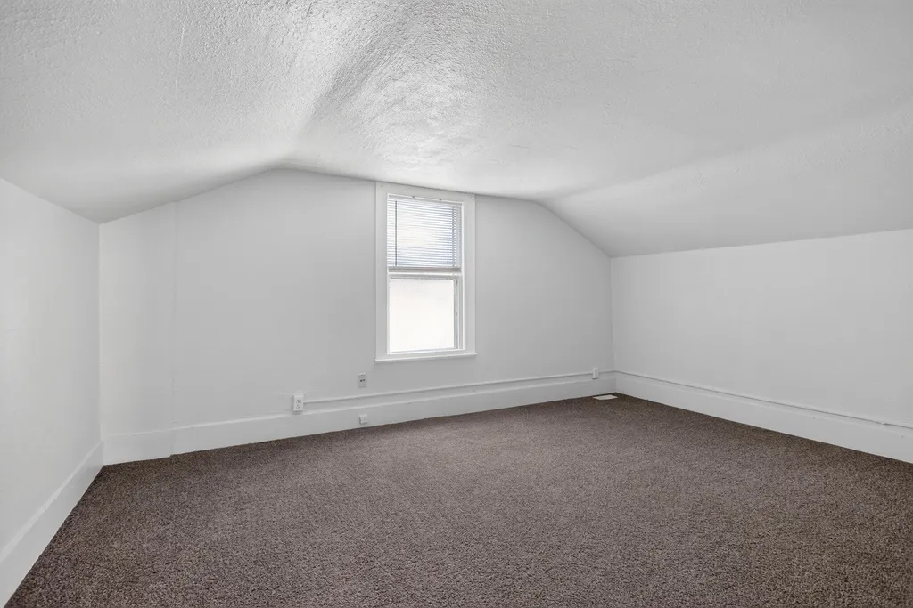 105 Avondale Avenue Summit Township MI 49203
