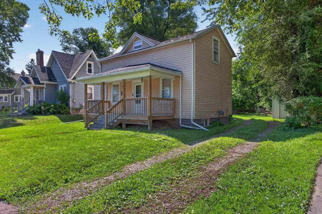 105 Avondale Avenue Summit Township MI 49203