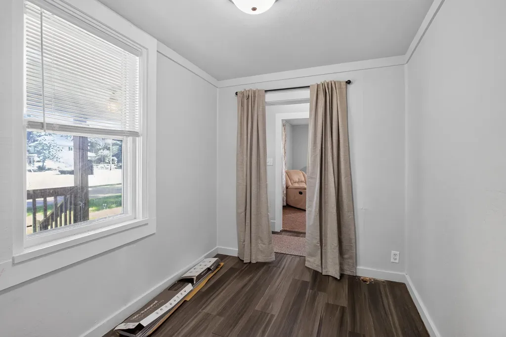 105 Avondale Avenue Summit Township MI 49203