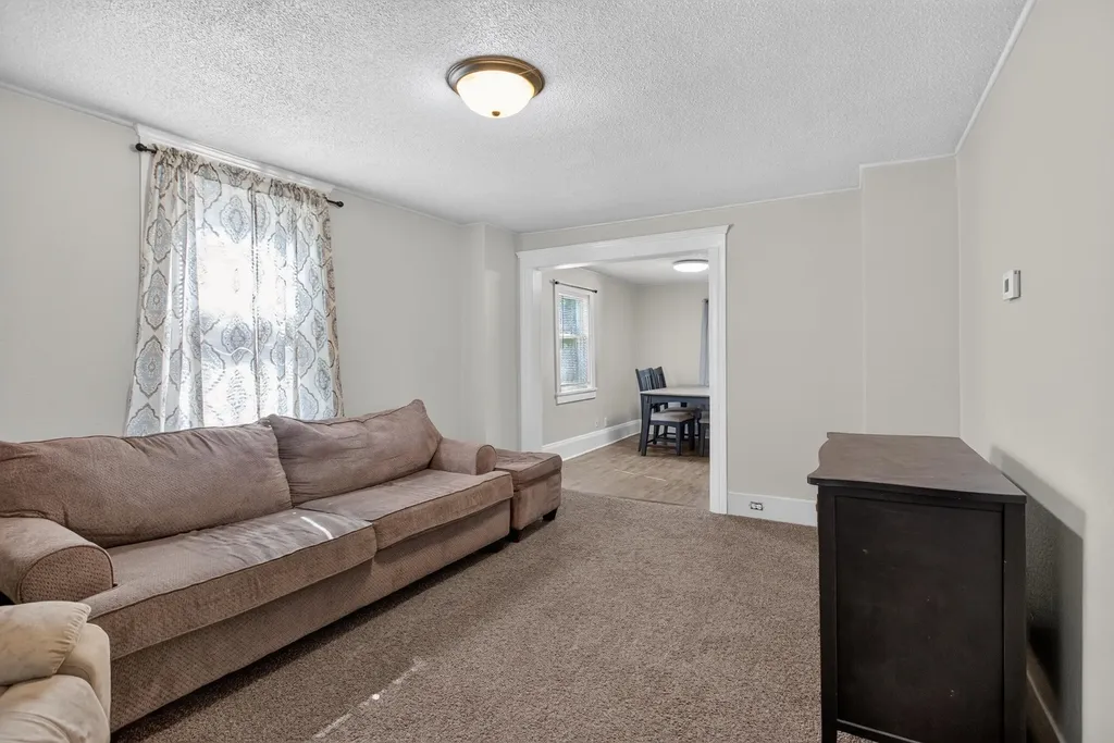 105 Avondale Avenue Summit Township MI 49203
